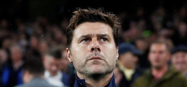 曼联|曼联启动换帅：波叔+巴萨弃帅二选一 6000万甩卖博格巴