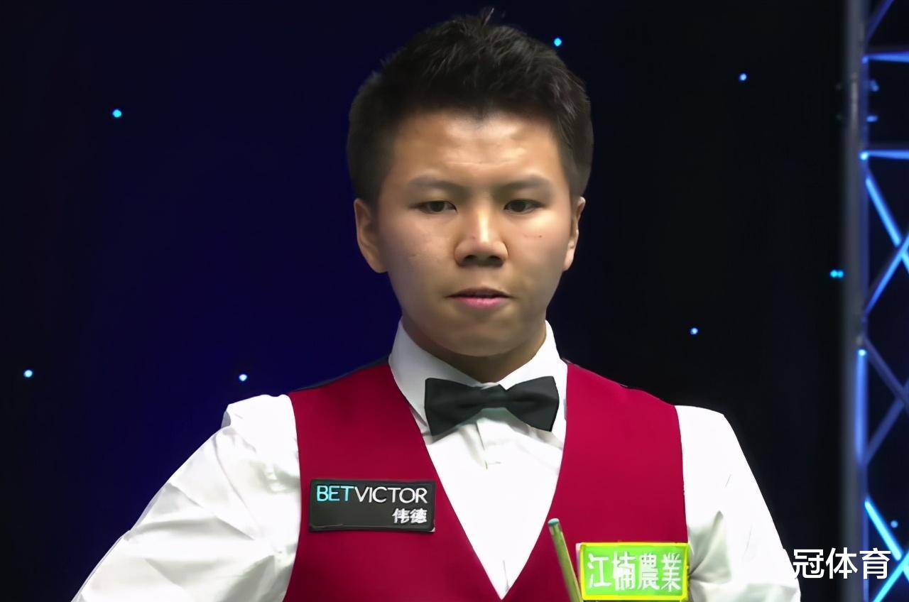 周跃龙|中国斯诺克新星大爆发，394比0暴击名将，5杆破百冠绝全场