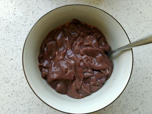 「枸杞」这菜吃了对眼睛好,吃一盘能抵两斤枸杞,才4块一斤,好吃又便宜