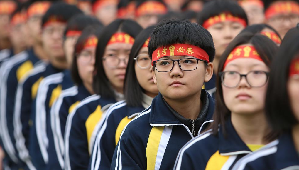 考试：七月高考倒计时！千万别让孩子回家，听听过来人怎么说