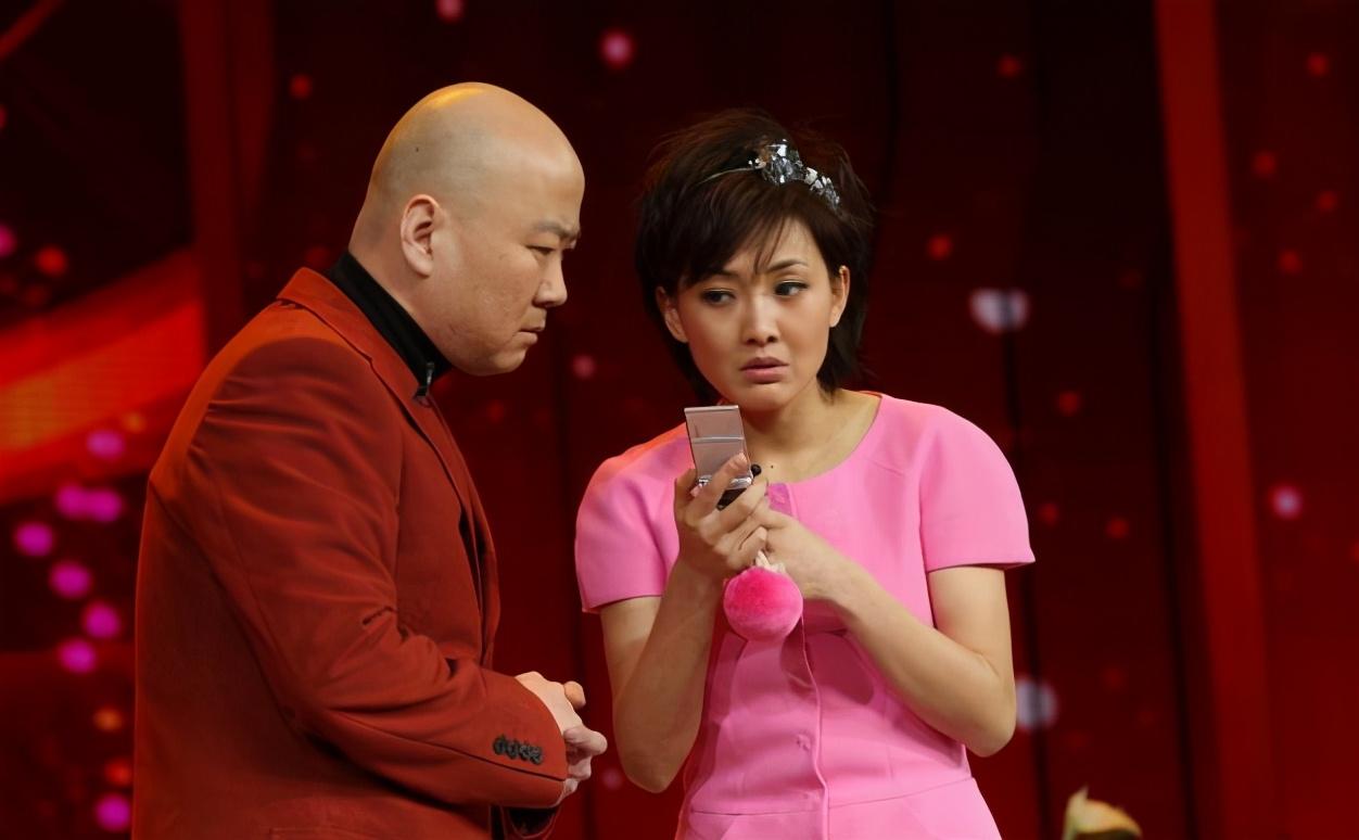 牛莉|她是知名女演员，上过8次春晚，与富豪老公低调恩爱23年