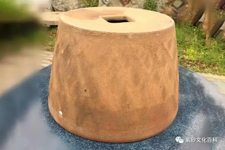 铜币:半手工与全手工紫砂壶,具体的差别体现在哪里?