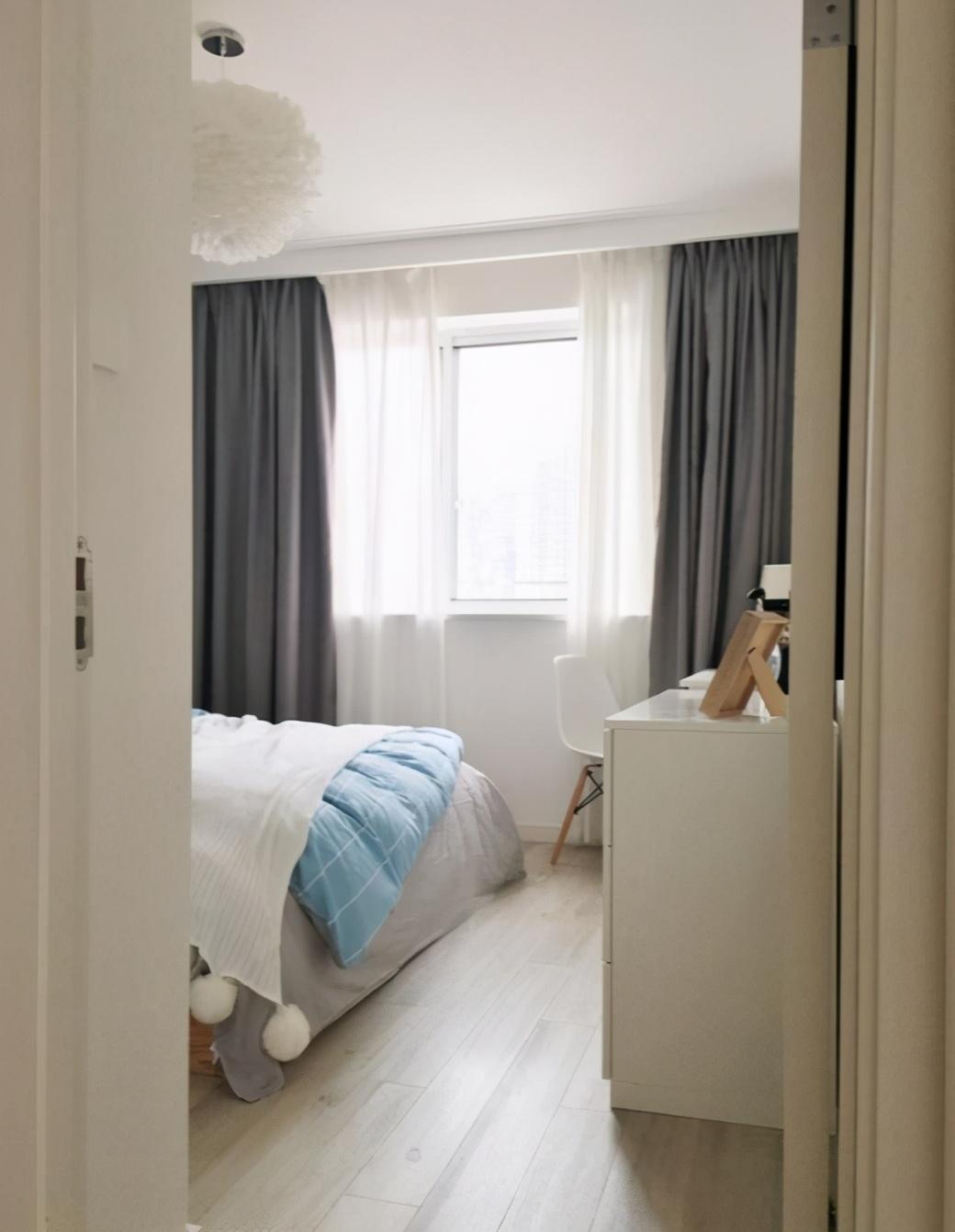 |谁说顶层不能买？看完朋友家70㎡的小户型，露台就30平，真香！