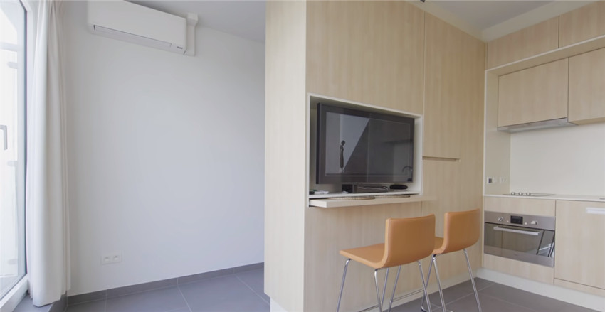 |25㎡微型公寓只有巴掌大，空间不敢有丝毫浪费，家具也要多功能
