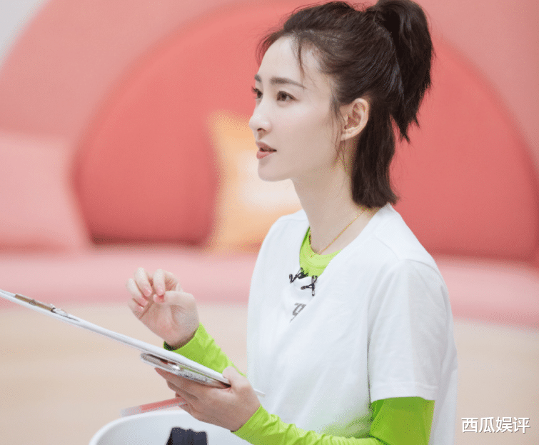 王丽坤▲王丽坤新剧官宣开机,配角阵容却让网友不冷静,阵容过于豪华了