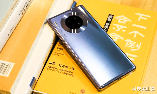 华为■买手机最好别盲目跟风，目前这3部手机最值得买，是时候入手了