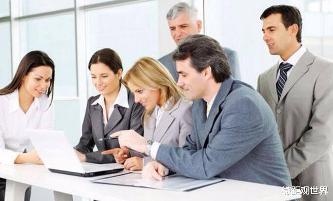 |为什么有些很一般的人，却当上了领导？学会这3点，你也可以