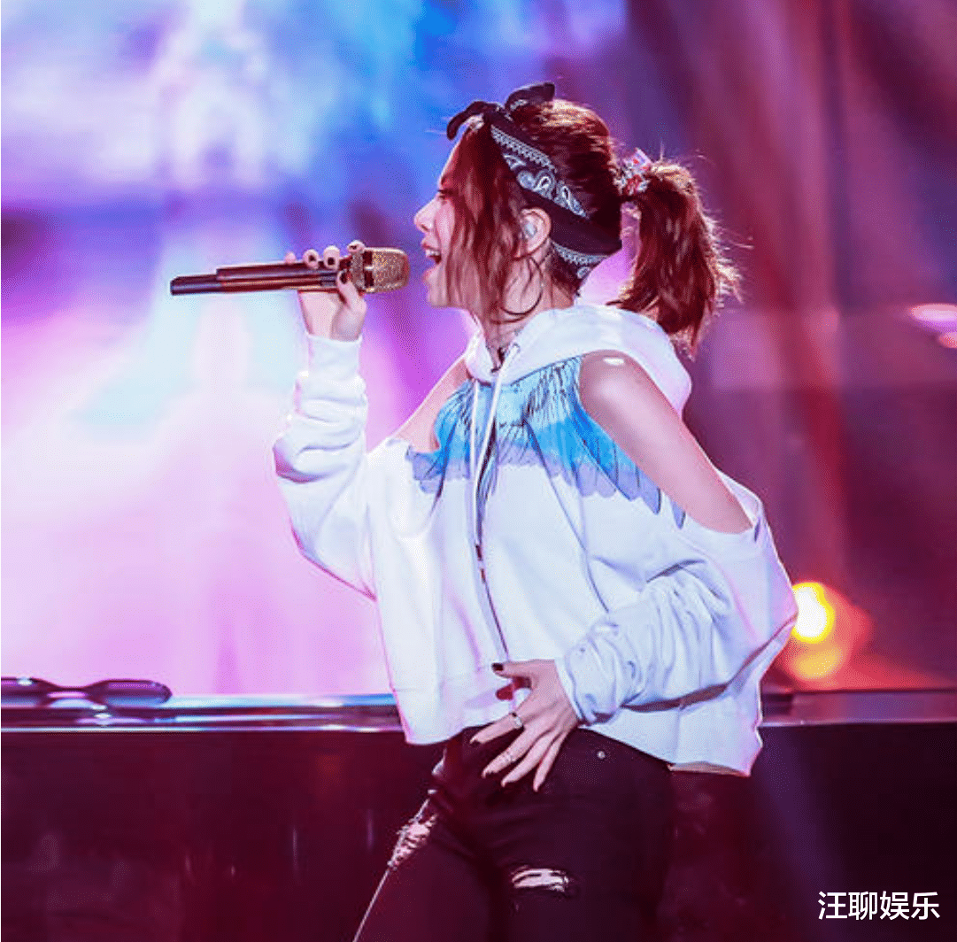 刘雨昕|华语女歌手影响力榜，刘雨昕终于晋升TOP1，李宇春空降第四名
