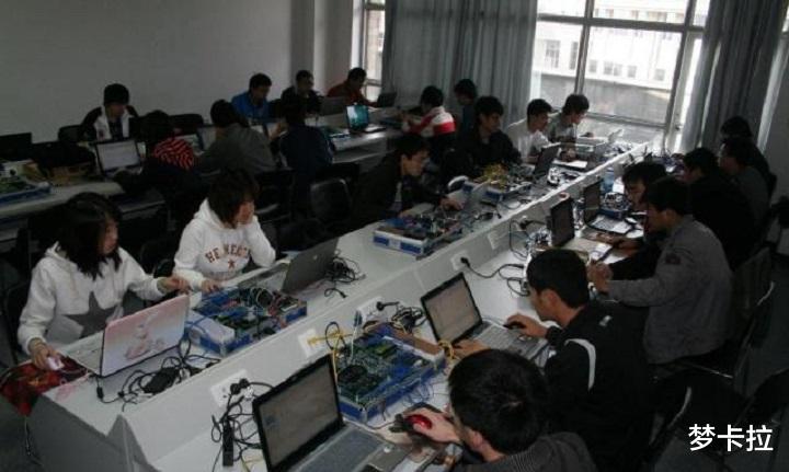 大学生|大学最难学的专业，这10个专业上榜，有你的专业吗？