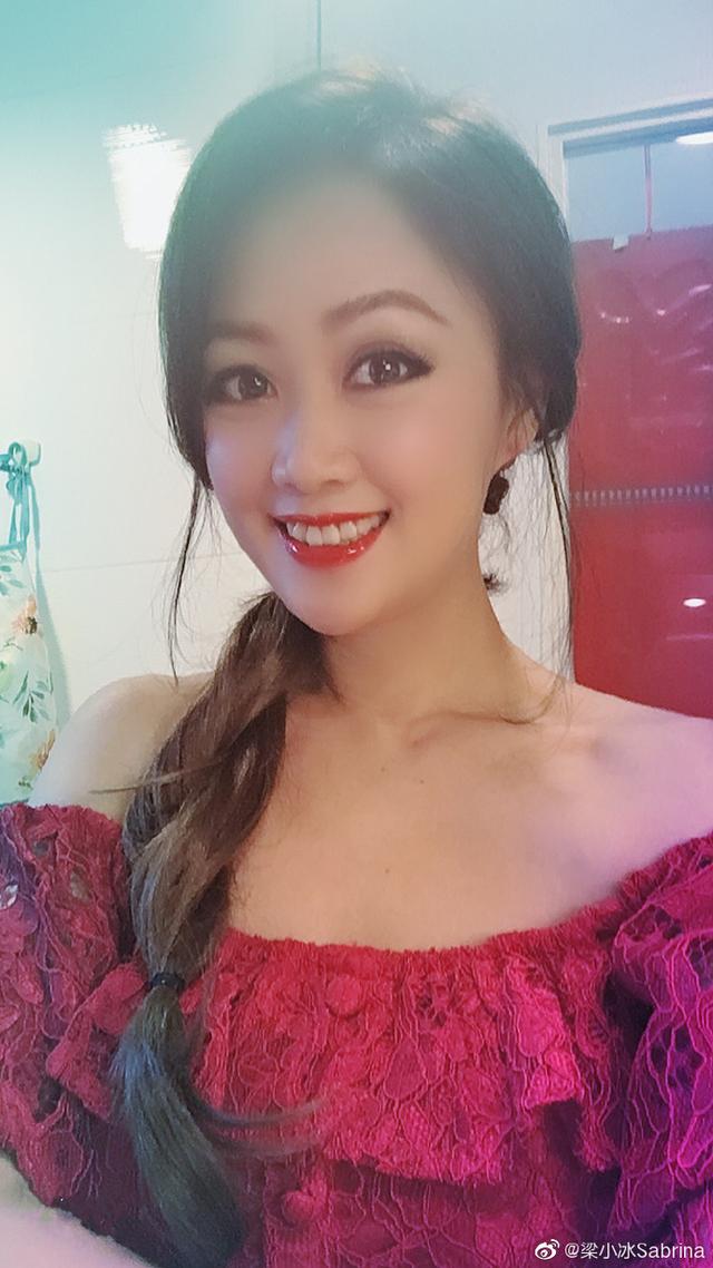 阿珂|对比惨烈！新《鹿鼎记》阿珂被说长得丑，旧版演员却仍是不老女神
