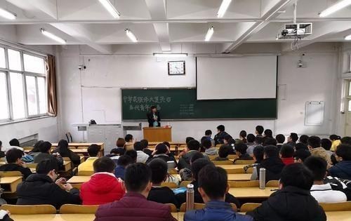 大学|看上去“冷门”,其实就业率很高的5个大学专业,发展前景也不错