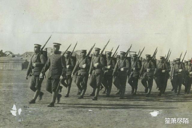 「冯治安」民国军阀混战有多奇怪？围城几月, 两方军队挣外快, 开炮就像放礼花