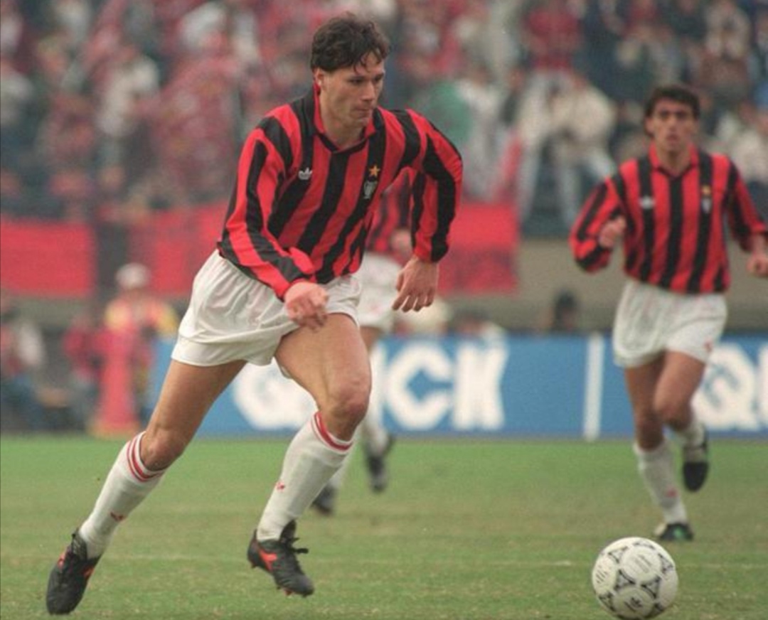 「红黑军团」盘点红黑军团AC米兰最佳11人