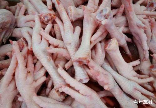 @1只鸡只有2个爪子，为什么鸡爪能不断供应？看完你还敢吃吗？