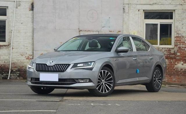 斯柯达速派|打工小伙11.8万提斯柯达速派，动力充足，2200公里有话说