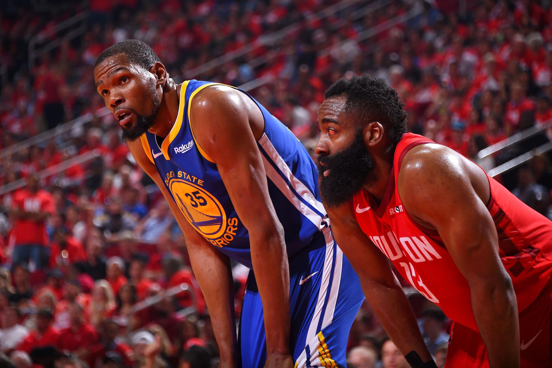 火箭队|雄鹿和火箭再现重磅交易？互换当家球星，火箭恐成为最大输家！