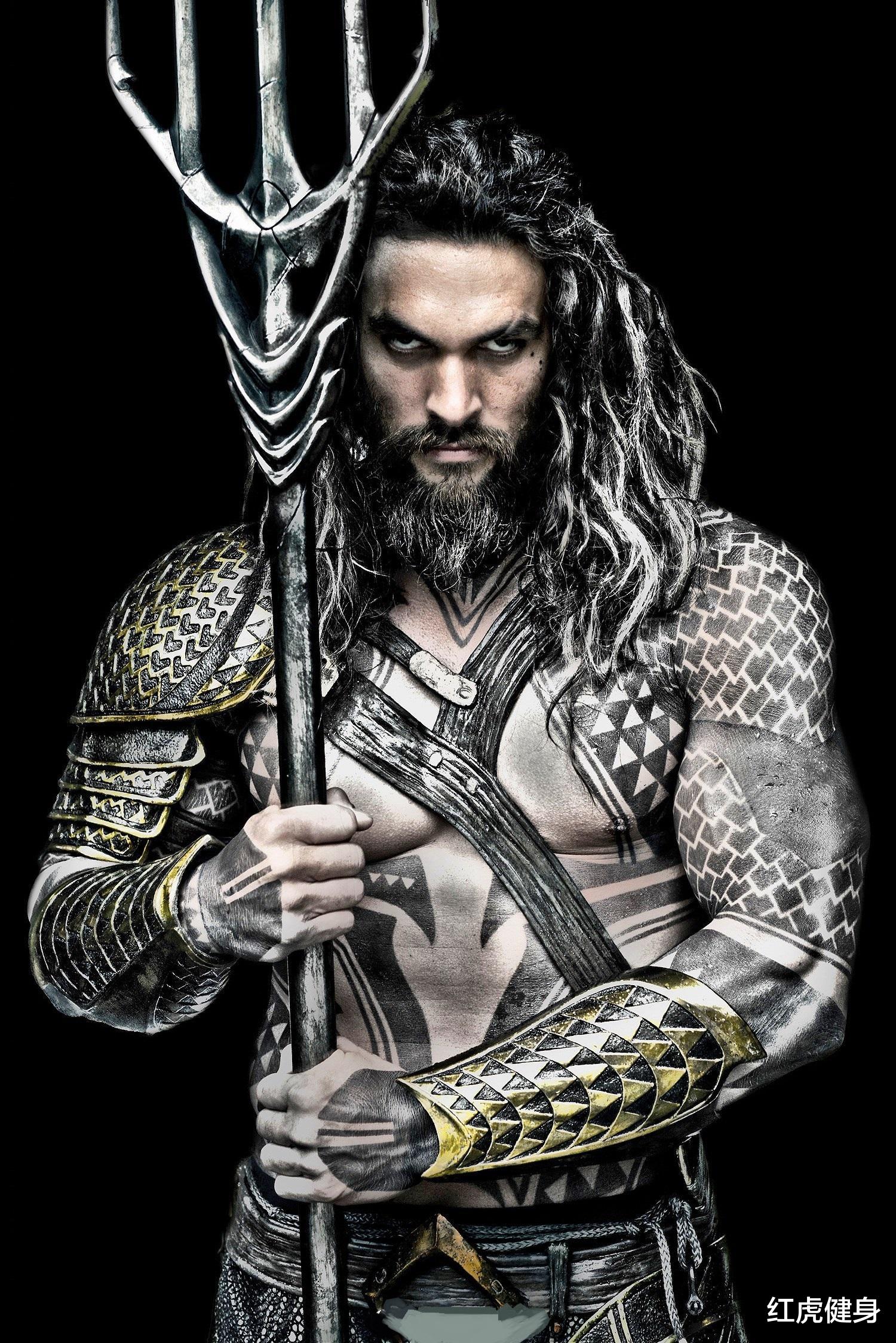 杰森·莫玛|杰森·莫玛：钢铁肌肉直男，一个注定会成为“海王”的男人