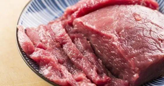 糖尿病@22岁女学生，查出糖尿病，医生提醒：一杯顶五罐可乐，不能天天喝