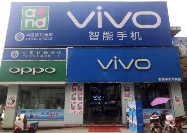 『』为什么路边的手机店一周都没卖出几台手机，却活得依旧很“滋润”