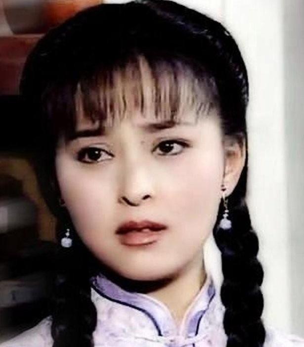 黄志忠|黄志忠：被前妻捧13年后成弃子，转身另娶她人，如今过成了这样