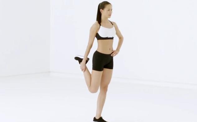 「健身」健身不会拉伸，你就练不出真正好身材，4个动作教你正确拉伸