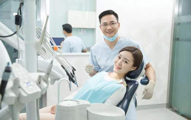 「临床医学」高考生“青睐”的几个医学专业，人才缺口大，工作好找待遇高
