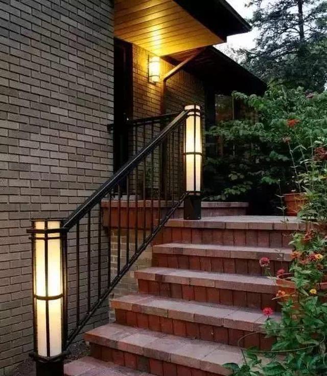 一盏灯，美了一个院子！