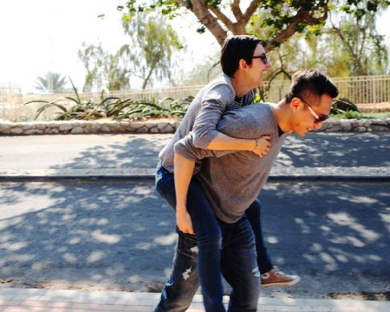 『刘烨』为照顾重病老婆3年不接戏！现妻子苍老无比，仍不离不弃