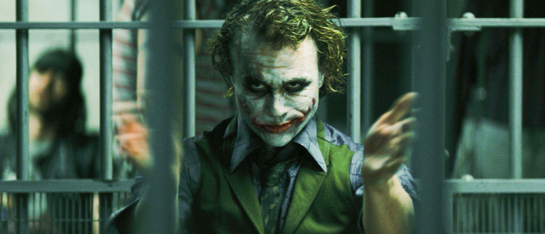 「信条」耗资14亿《信条》撤档，李连杰这片成了电影院的最后一根救命稻草