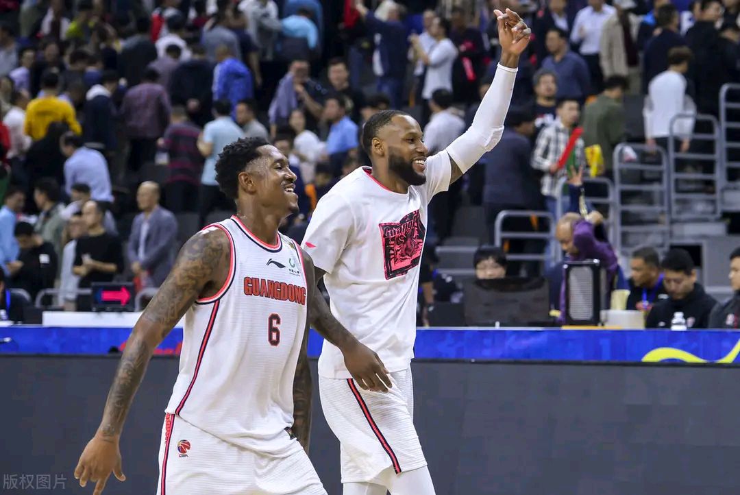 马尚|马尚与威姆斯堪称CBA最强外援，为何当初其他球队宁愿放走他们呢？