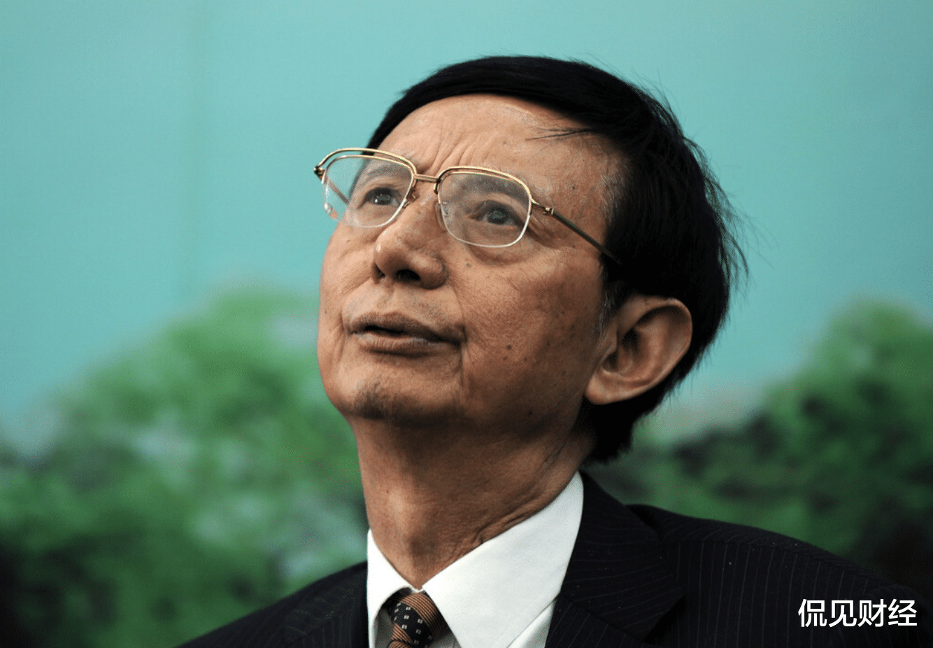 重庆斯威|四年败光130亿！重庆首富之子卖布加迪威龙还债，力帆，破产了