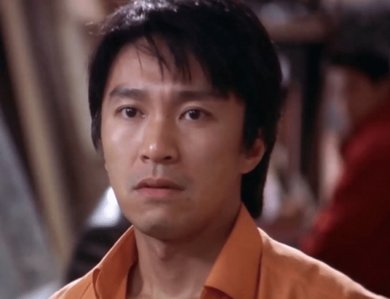 [周星驰]当初拿走500万片酬还不够，还想参演周星驰的《美人鱼2》，被果断拒绝