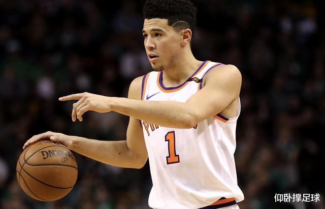 【肯达尔·詹娜】卡戴珊家族小妹怒怼好事者：和谁发生基因交流，我完全可以掌控