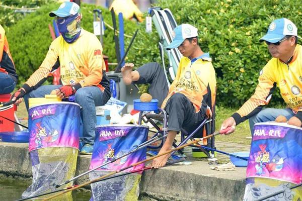 池塘|为何有些人不上班,天天去钓鱼,背后有何玄机?