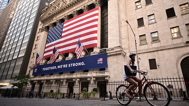 退市|特朗普推动将中国上市企业从美国交易所除名将会受到中国欢迎