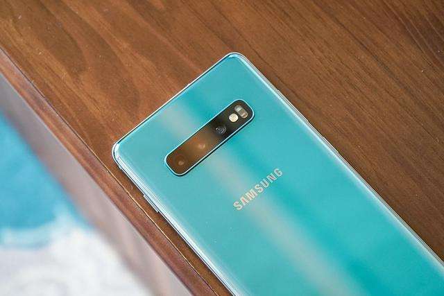 三星galaxy s10|从5999跌至3388,顶级三星变身价格屠夫,128GB+2K曲面屏