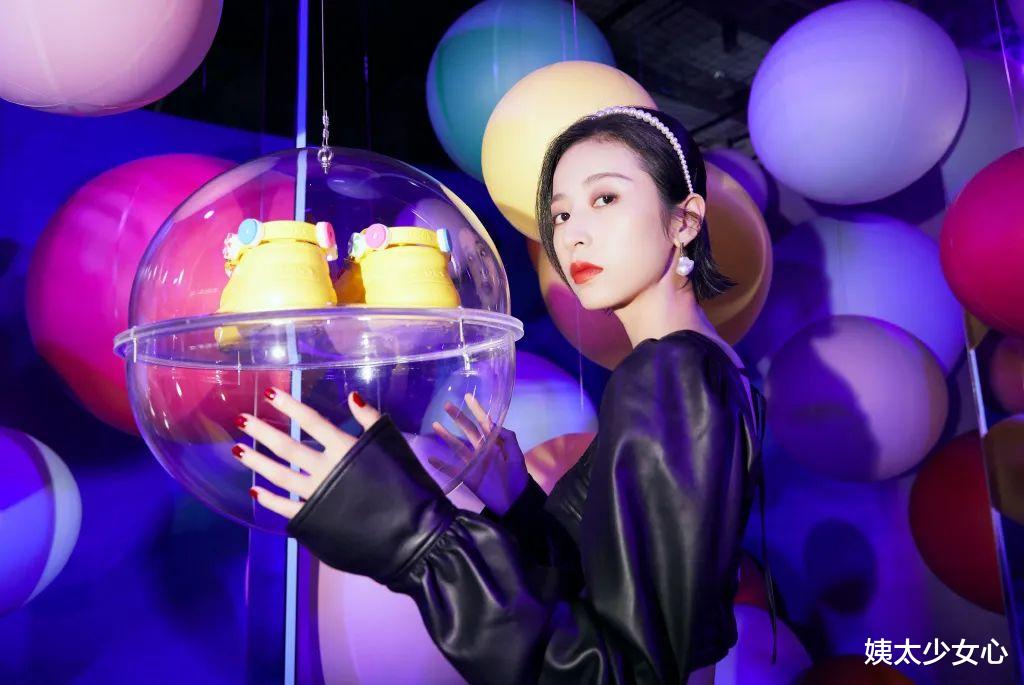 范冰冰|扒姨太爆料:范冰冰被大导忽悠?张艺兴身材靠后期P?白敬亭为新剧炒作?高瀚宇被粉丝坑?周雨彤争一姐?