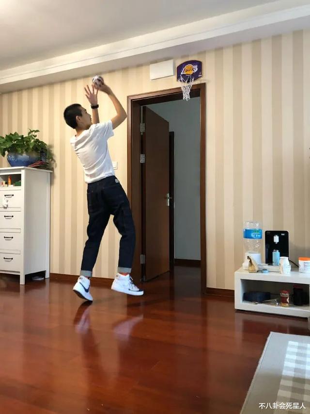 王圣迪|《隐秘》三小孩家境曝光：普普朝阳真富二代，严良背景却大有来头