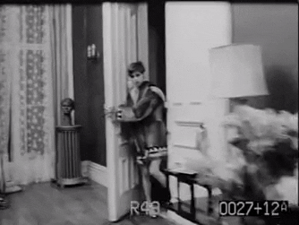 电影|28岁绝美名媛惨死！吸毒堕胎，被娱乐圈大佬接连玩弄逼疯…