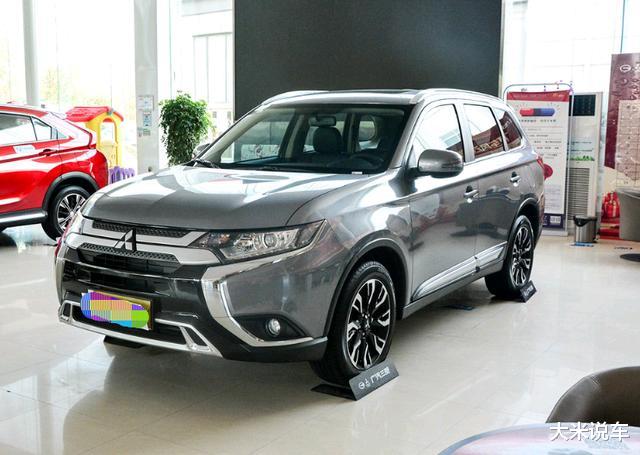 三菱欧蓝德|真正日系实力7座SUV，仅售15万，四轮独悬，销量大涨84960辆