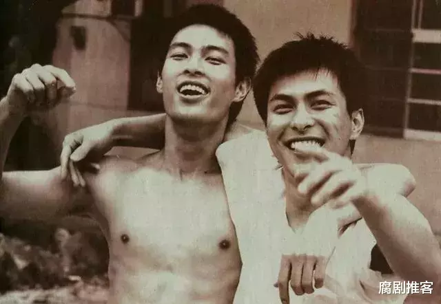 杨祐宁|古早基圈天菜杨祐宁结婚生女，小腐盘点那些他演过的同性题材剧吧！