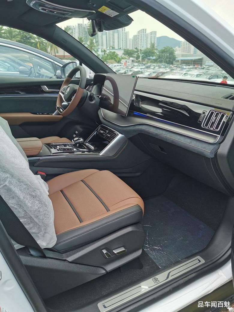 比亚迪|BYD又良心了!王牌SUV改款回归,档次更足提速更猛,价格还更低了