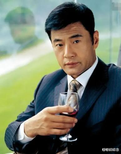 京剧|功夫演员于荣光:让患癌父亲喝酒,用一个谎言让其多活了7年