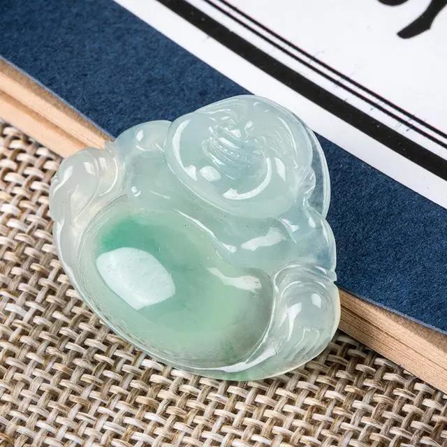 雕刻|买翡翠送人,你选机器雕刻还是手工雕刻?