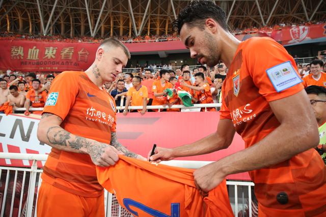 里卡多·高拉特|山东鲁能完成外援名额调整，格德斯替换莱昂纳多，大鱼暂时不能来