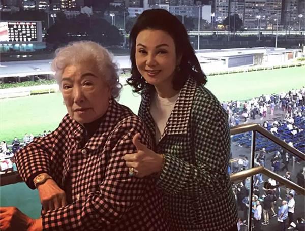 「豪门」比霍家富有,比何家戏剧,这个豪门的四房故事,屡成电视剧蓝本