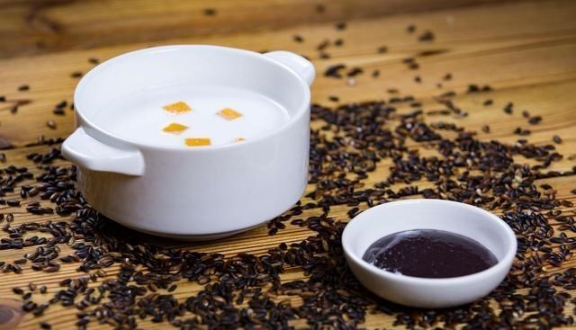 排毒|男性早上起床后，若无三种异象，说明“肾气十足”，真值得庆幸