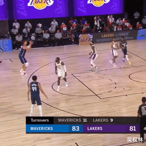 独行侠|24分钟轰17分13板,独行侠猛兽出笼,站帽霍华德,太让人绝望了