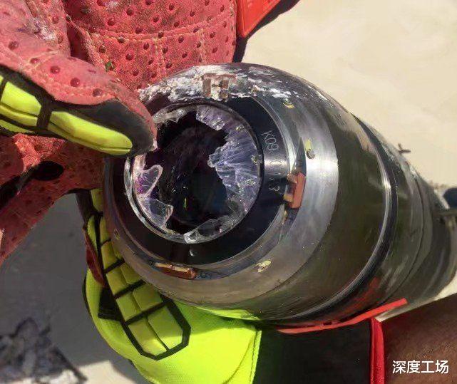 【激光制导】中国制导炮弹扬威北非:直接从屋顶钻入爆炸,一举端掉叛军司令部