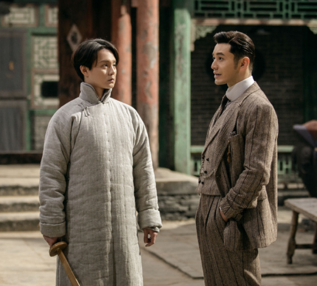 黄晓明■黄晓明新戏才刚播几个小时，豆瓣口碑就崩了，全部都是一星差评！